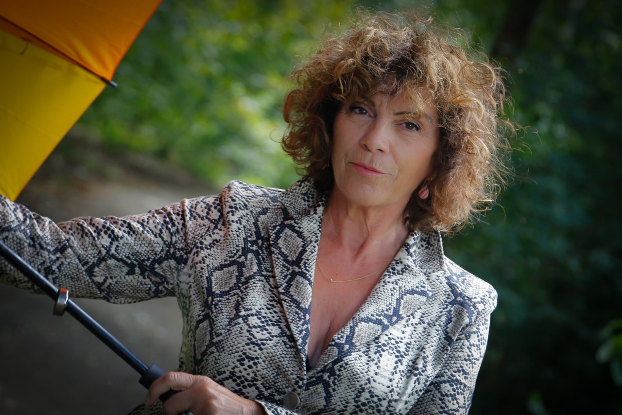 Provocations sensuelles et étreintes douces : osez la passion à Hyères ! Amélie - rencontre- Soumise-Hyères